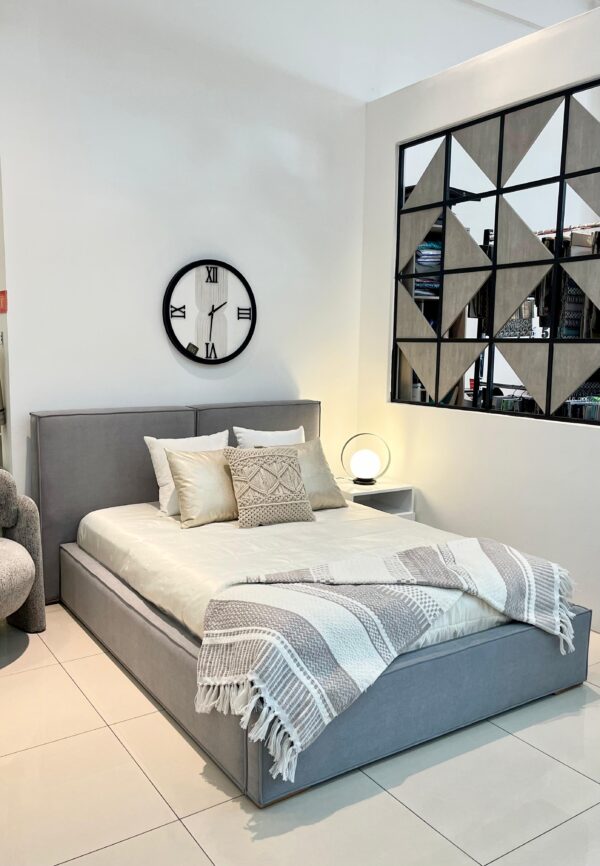 CAMA MINIMALISTA
