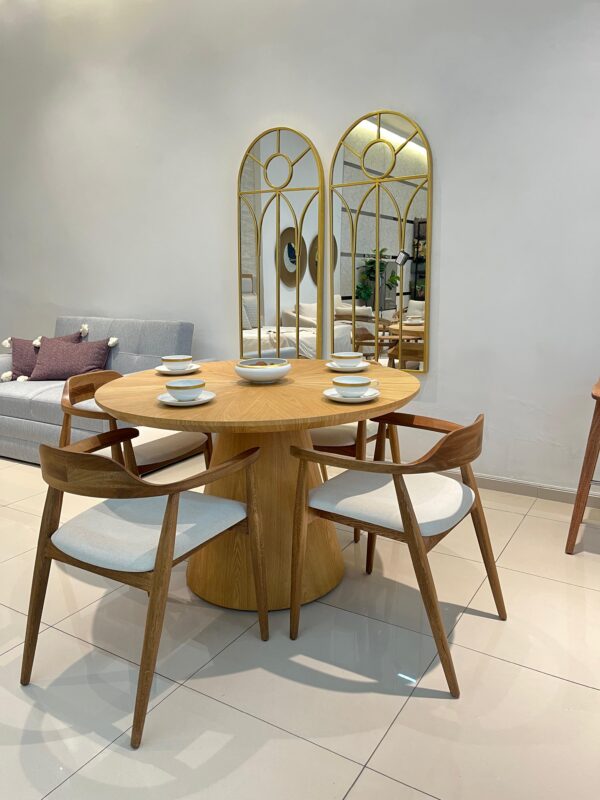 COMEDOR ACANTO REDONDO